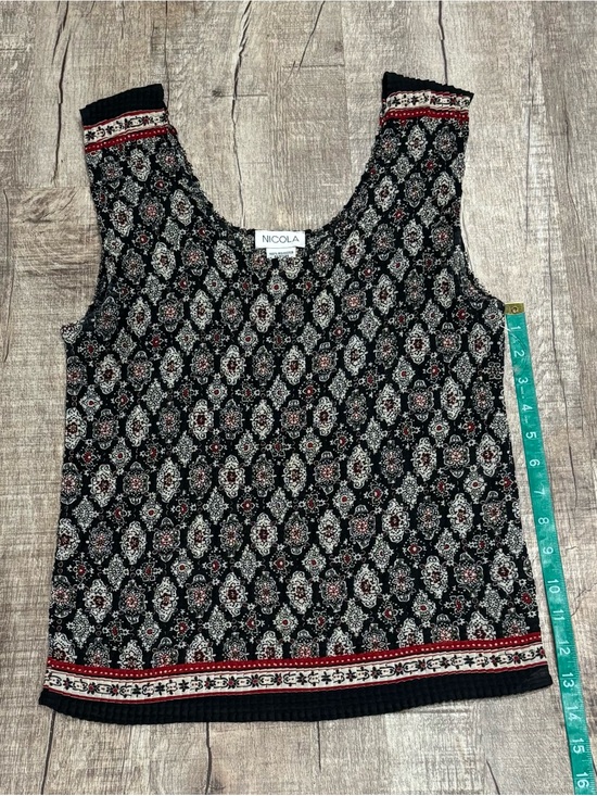 NICOLA Tops - NICOLA Black Tank Top with Cream and Red Medallion Print